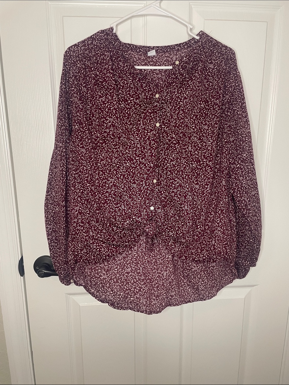 Women's Maroon Floral Button-Front Blouse
